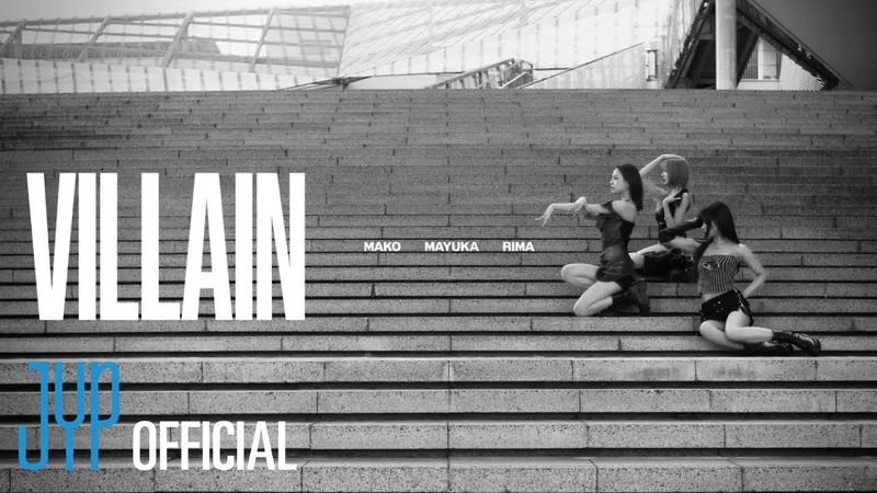 NiziU「VILLAIN」Performance Video