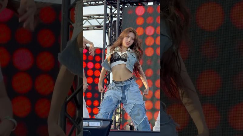 恩菲S2O帥炸表演片段 眼神太殺了吧😍