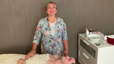 Магнит для клиентов- массаж рук.