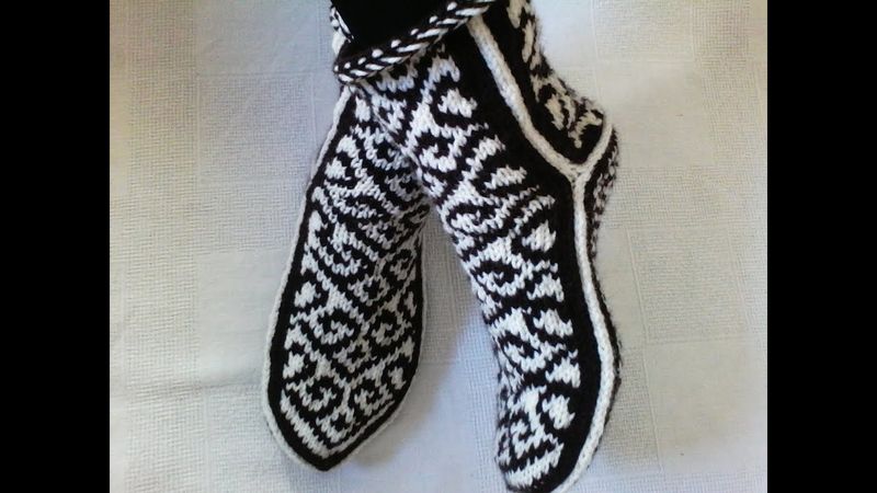 Джурабы вязаные на 5 спицах