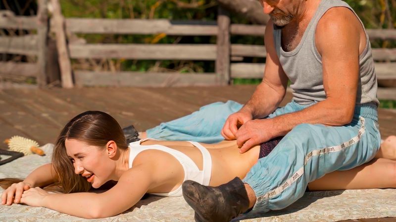 HEALING BACK MASSAGE & CHIROPRACTIC ADJUSTMENT FOR KRISTINA BY VADIM VETER