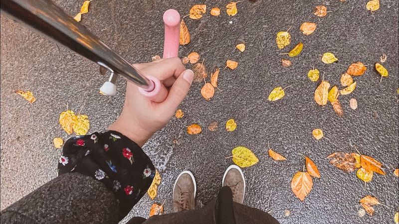 Last day of autumn with my friend ☂️ • Going to resturant • Art exhabition • Coffee time☕️