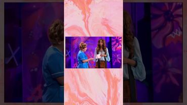 В салоне красоты....🤣