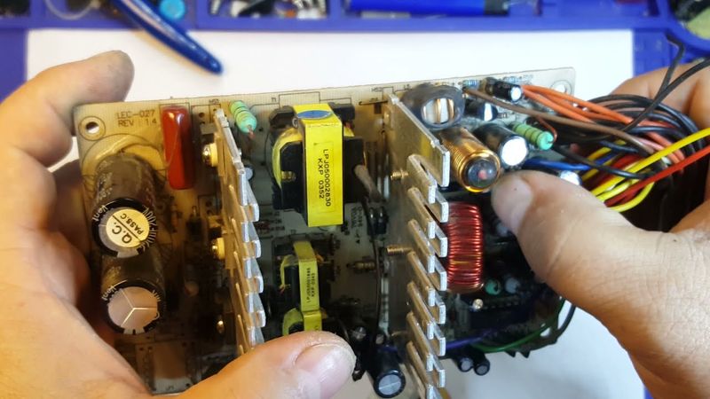 Как отремонтировать блок питания , с чего начинать ?
