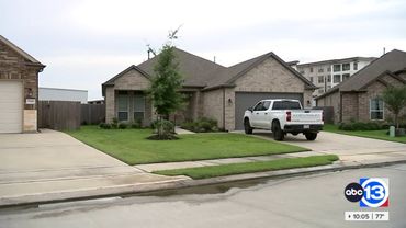 Woman accused of shooting at ex-husband when he wouldn't take her back, police say