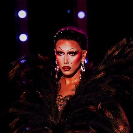 Me at 3am walking through the house trying not to wake anyone || Runw...