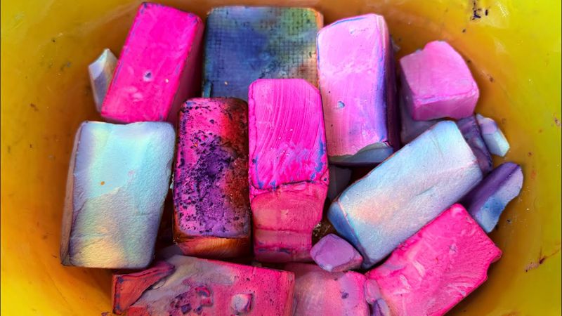 Bright Dyed Gymchalk • Satisfying • Crunchy Soft Texture • Dusty Gymchalk ASMR