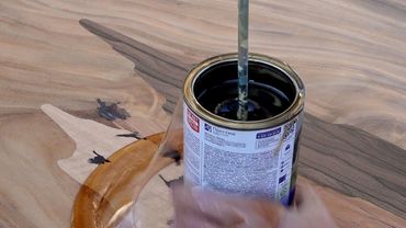 Проект длиной в полгода. Мега стол в стиле индастриал завершение