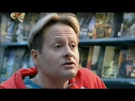 10 миниатюр. 6 кадров в книжном магазине(2).