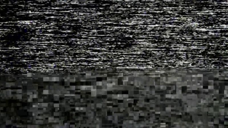 TV Static Noise - VHS Tape Glitch loop 4
