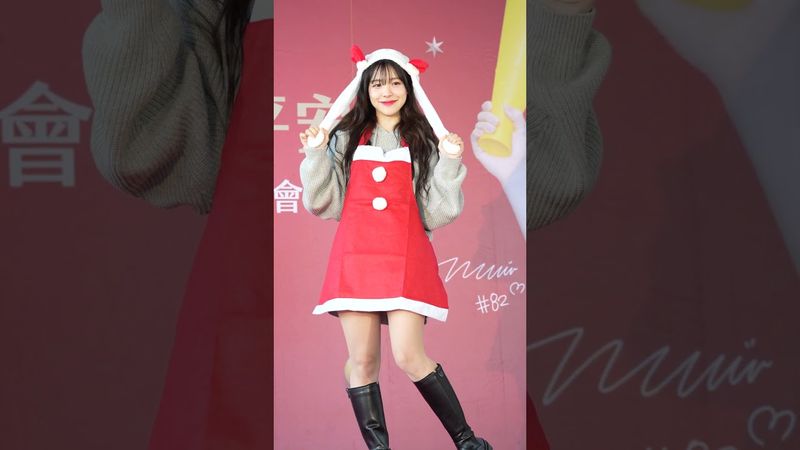 早上起床看到多慧打扮成廚娘 你要幾點起床 #李多慧 #啦啦隊 #이다혜 #cheerleader #棒球 #台湾野球チア #치어리더 @lee_dahye @RakutenGirls