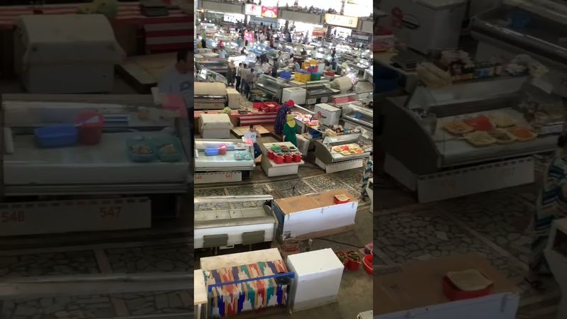 Tashkent Bazaar: A Lively Tapestry of Culture and Cuisine