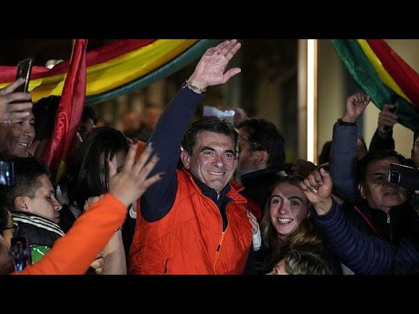Bolivian centrist and right-wing candidates headed for unprecedented presidential election runoff