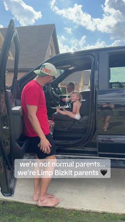 We love you @Limp Bizkit 🖤 #parentsoftiktok #limpbizkit #momlife #par...
