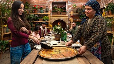 Ein Traditionelles Lezginisches Gemüsegebäck Mit Leyla Aliyeva Kochen... 🌿
