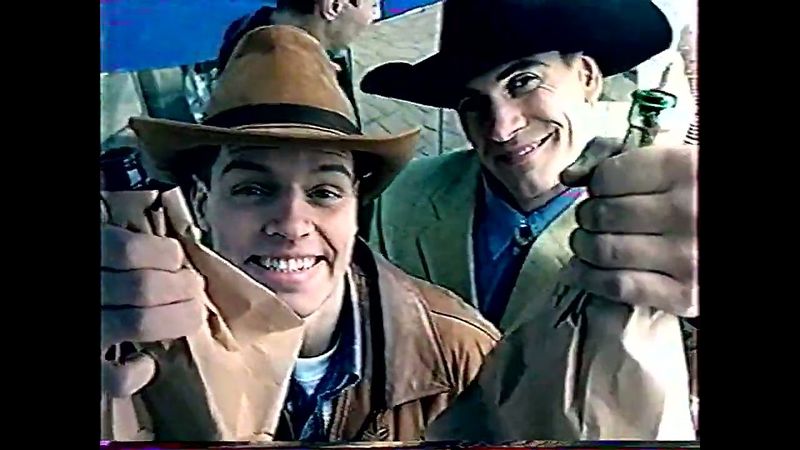 Рекламный блок (ОРТ, 14.06.2002) (2)