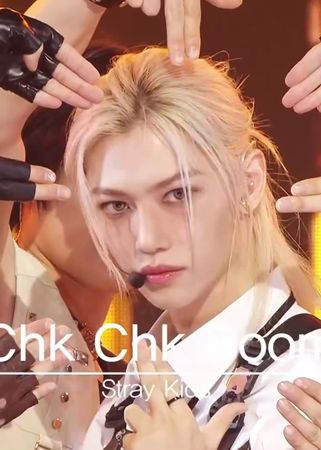 STRAY KIDS | CHK CHK BOOM | LIVE PERFORMANCE #STRAYKIDS #CHKCHKBOOM #...
