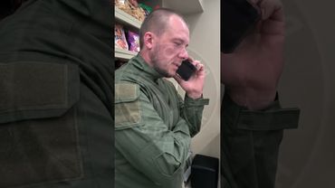 Вот такая книга лежит на полках книжного магазина!  #новости #россия #русские #мигранты #shorts