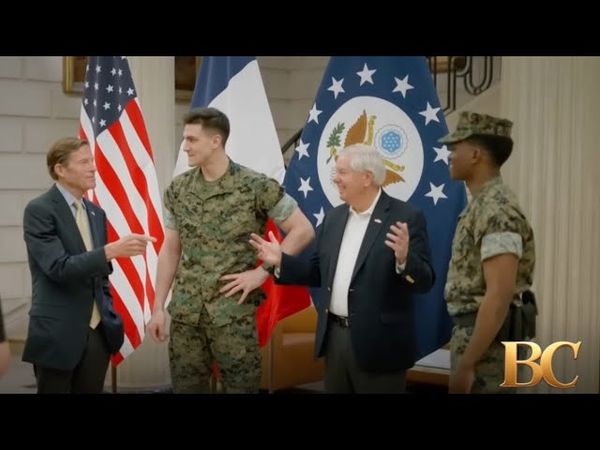 After talks with Zelenskyy and Macron, US senators warn: Putin ‘is preparing for more war’