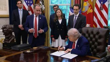 Trump signs orders to boost US nuclear energy | AFP