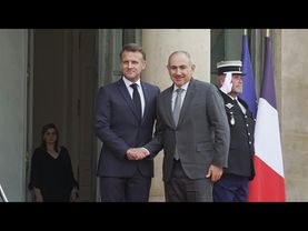 France's Macron meets with Armenia's PM Nikol Pashinyan | AFP