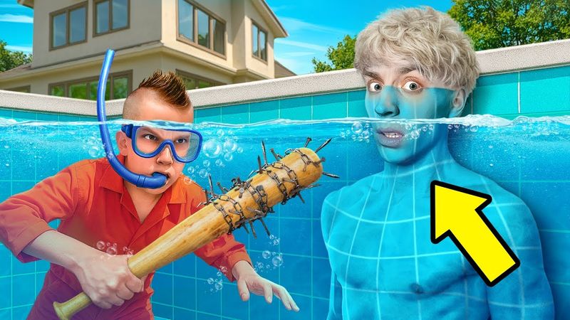 Aprendi camuflagem extrema para escapar das crianças malvadas!