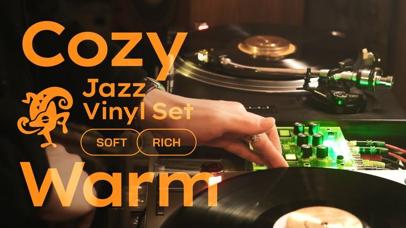 Cozy Warm Jazz Vinyl Set // Soft & Rich  [60min / 4K]