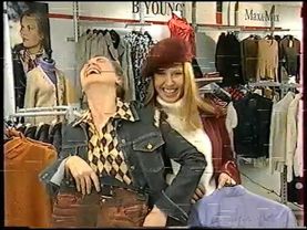 Анонс, рекламный блок и часы (НТВ, 12.11.2001) (5)