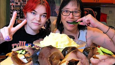 Мукбанг | Копчёная скумбрия с пюрешкой | Обжор Асмр