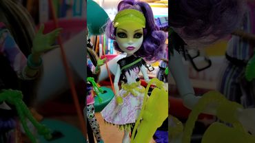 Маленький обзор доблогерских кукол.Разные куклы монстер хай