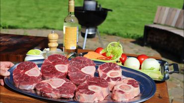 ОССОБУКО ПО-МИЛАНСКИ НА УГОЛЬНОМ ГРИЛЕ