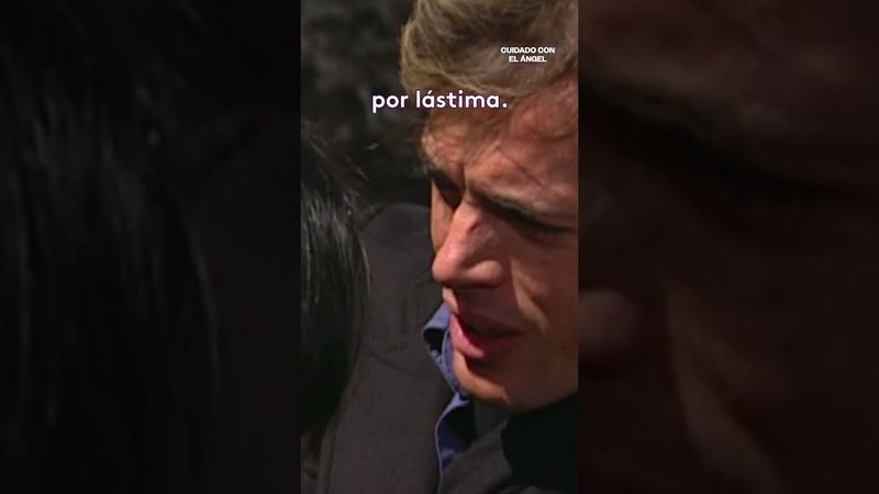 Marichuy choca con un retrovisor por huir de Juan Miguel #cuidadoconelangel