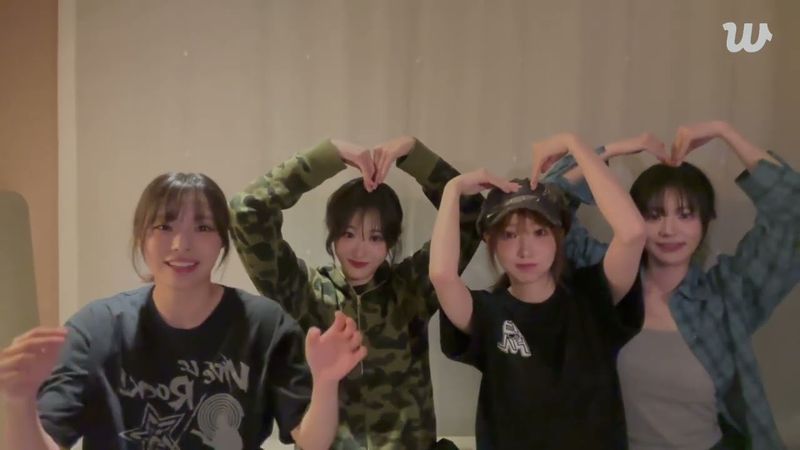 QWER Weverse Live Today May 14th 2025