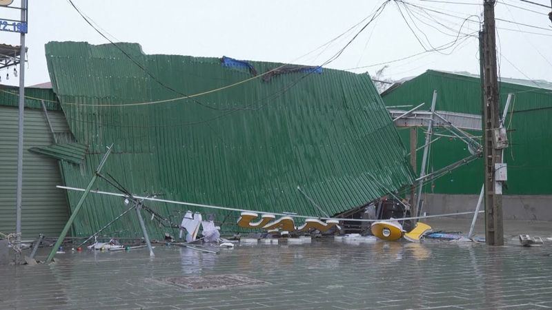 На Вьетнам обрушился тайфун «Каджики», есть жерты