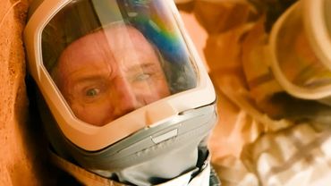 Холодное хранилище - Русский трейлер (Субтитры, 2026) Джо Кири, Лиам Нисон