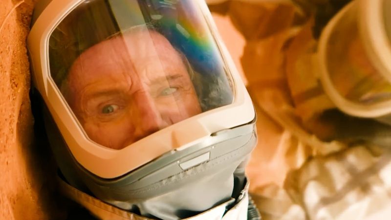 Холодное хранилище - Русский трейлер (Субтитры, 2026) Джо Кири, Лиам Нисон