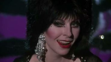 KINDA OUTTA LUCK - Elvira mistress of the dark