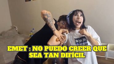 GLOGLO Y EMET INTENTAN ROMPER UN HUEVO CON EL BRAZO PERO NO PUEDEN