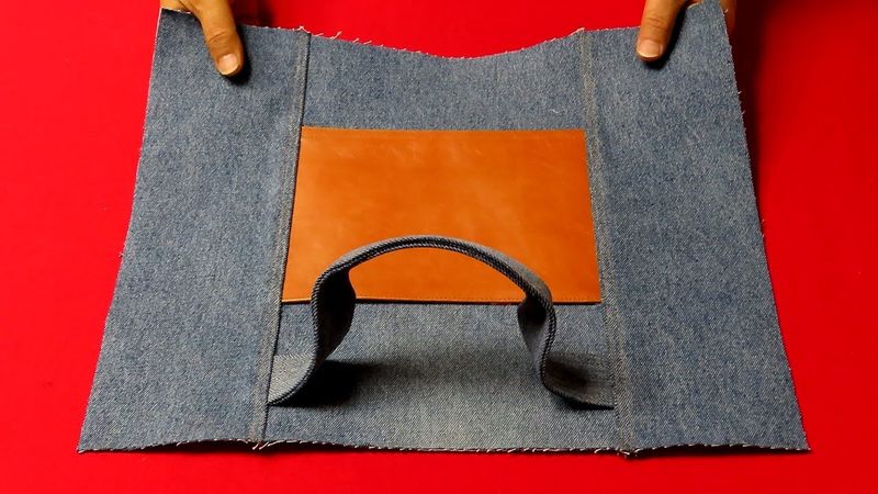 DIY안입는 청바지로 "가죽 포켓"토트백 만드는 방법!/"Leather Pocket" tote bag/made of old jeans