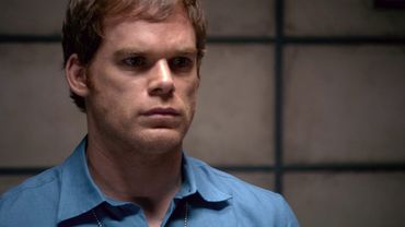 Декстер навещает Нила Перри