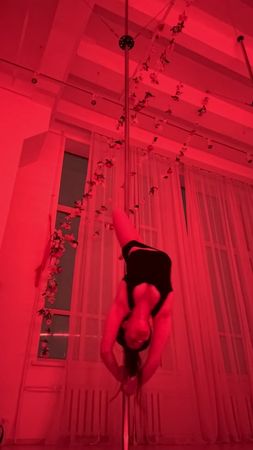 inst luocoeva #fyp #viral #pole #пилон @Amaarae #poletok 