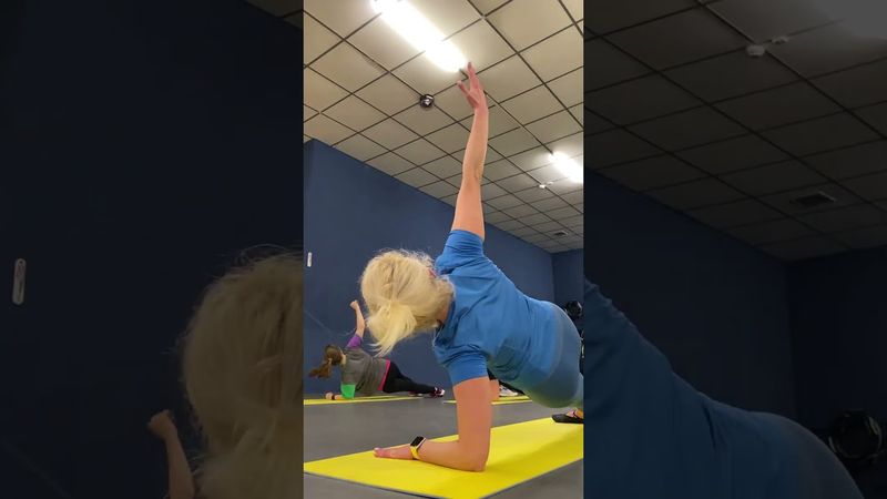 Пилатес. Планка. 10 февраля 2024 г.  #pilates #планка #bodymind