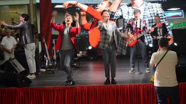 ГРУППА "НА-НА" -  «Ну, что, красивая, поехали кататься?»