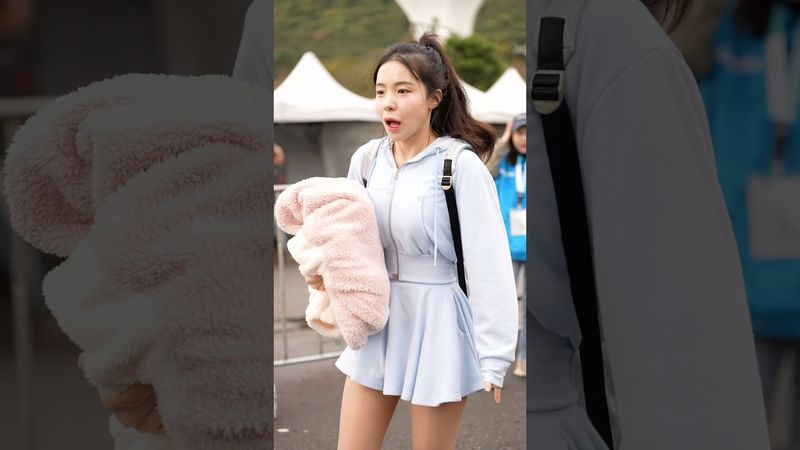 邀約多慧一起吃早餐 多慧指定要吃蛋餅馬上就有粉絲說要去買🤣@lee_dahye #이다혜 #李多慧 #cheerleader #fancam #shorts #上班路