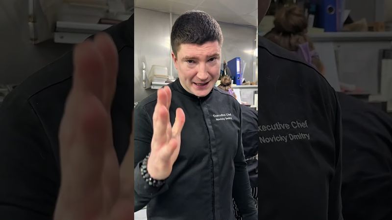 🥣 КАК СВАРИТЬ ВКУСНУЮ ОВСЯНУЮ КАШУ НА ЗАВТРАК 🥣 #рецепты #foodshorts