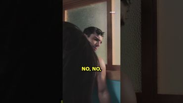 Valentín siente culpa por soñar con Perla #AMar #Uninovelas