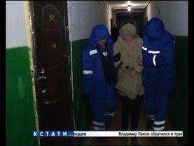 Мать превратила квартиру в склеп и отказывается хоронить тело умершей дочери