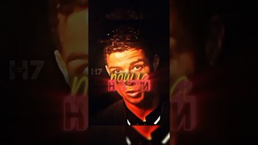 Если что Роналду здесь не просто так он бросил Ирину Шейк ради мамы #football @TeamYoutobe @Ronaldo