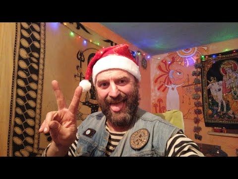 С Наступающим вас НГ и Рождеством:)