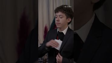 Omar queda al descubierto por hacerse pasar por el padre de las niñas #LaRosaDeGuadalupe #Uninovelas